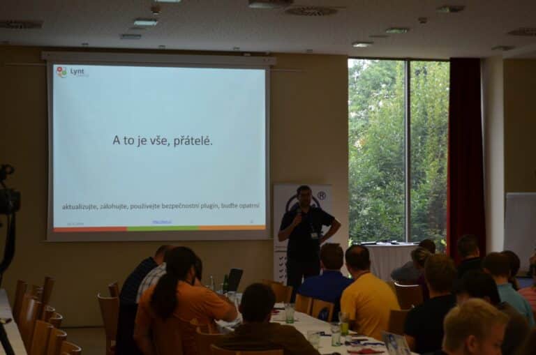 3. WordPress konference: Vladimír Smitka - Jak si (ne)nechat hacknout WordPress stránky