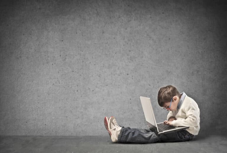 Jak umožnit úpravu uživatelských informací bez přístupu do administrace WordPressu