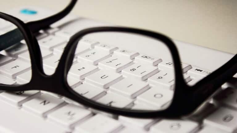 Jak ve WordPress přidat pevnou mezeru k neslabičným předložkám a spojkám