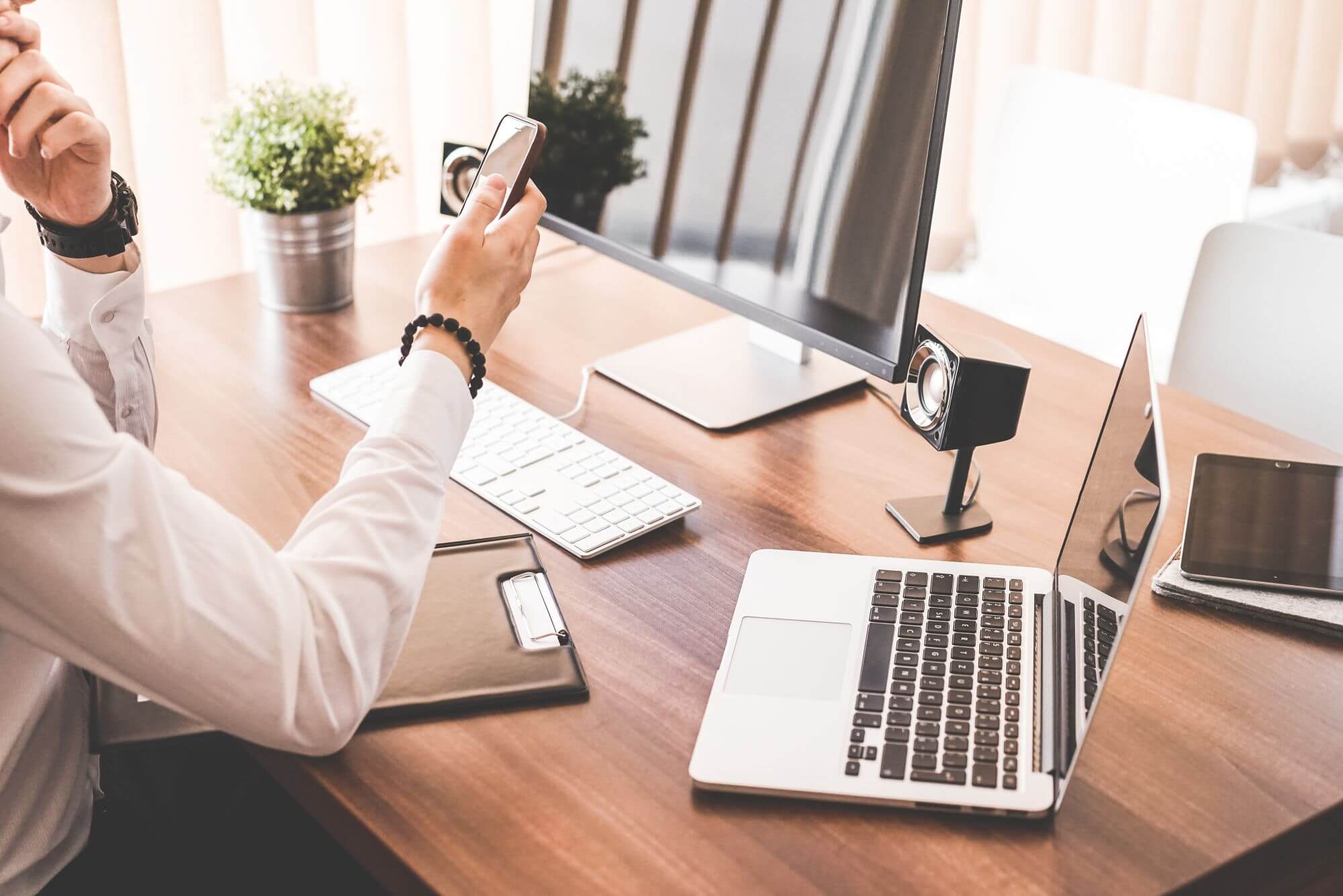 Jak upravit položky menu pro přihlášené a nepřihlášené návštěvníky