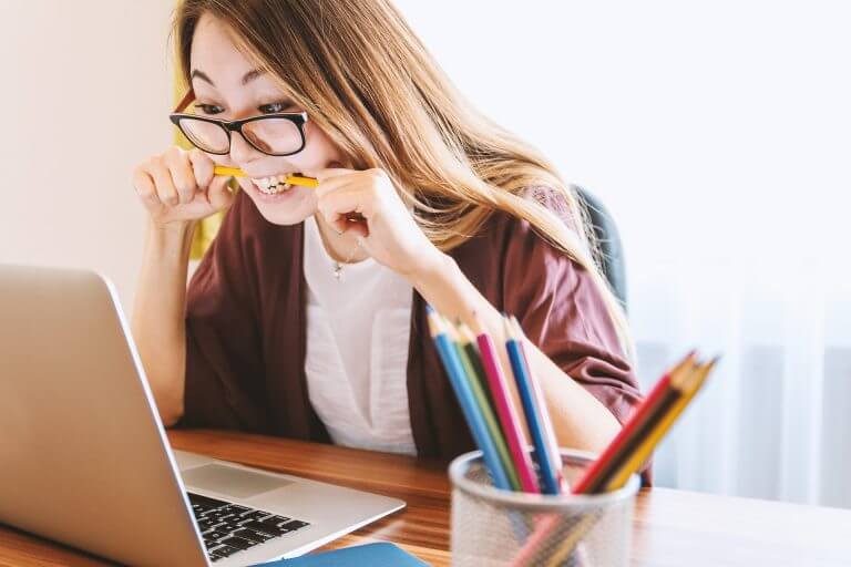 Mám nejprve aktualizovat WordPress jádro nebo pluginy? (Správné pořadí aktualizací)